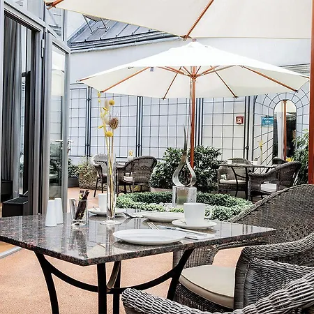 Hotel Altstadthotel Messerschmitt 4*